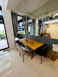 The Trilinq (D5), Condominium #574398601